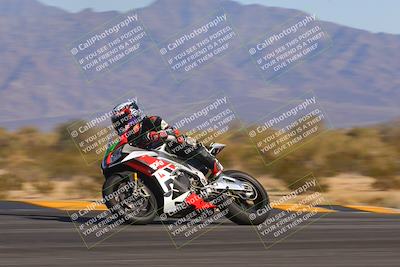media/Feb-04-2023-SoCal Trackdays (Sat) [[8a776bf2c3]]/Turn 9 Side (130pm)/